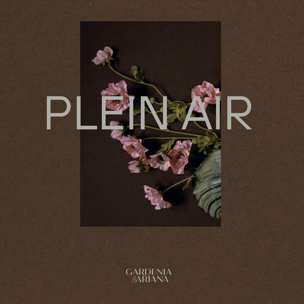 Gardenia & Ariana Plein Air Brochure